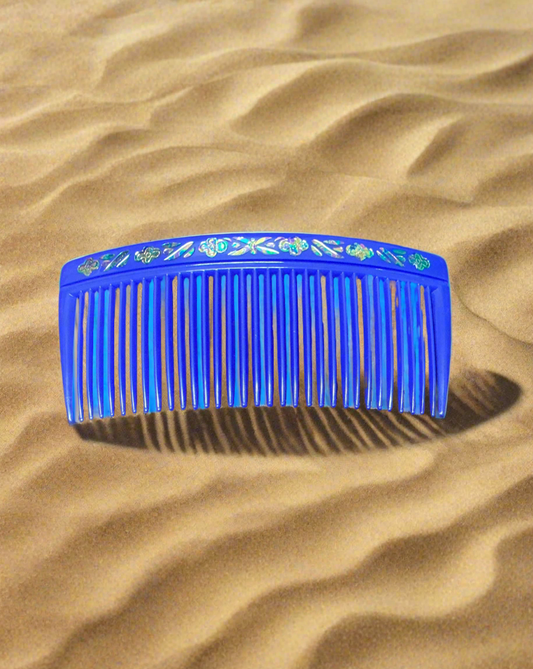 Dark purple comb